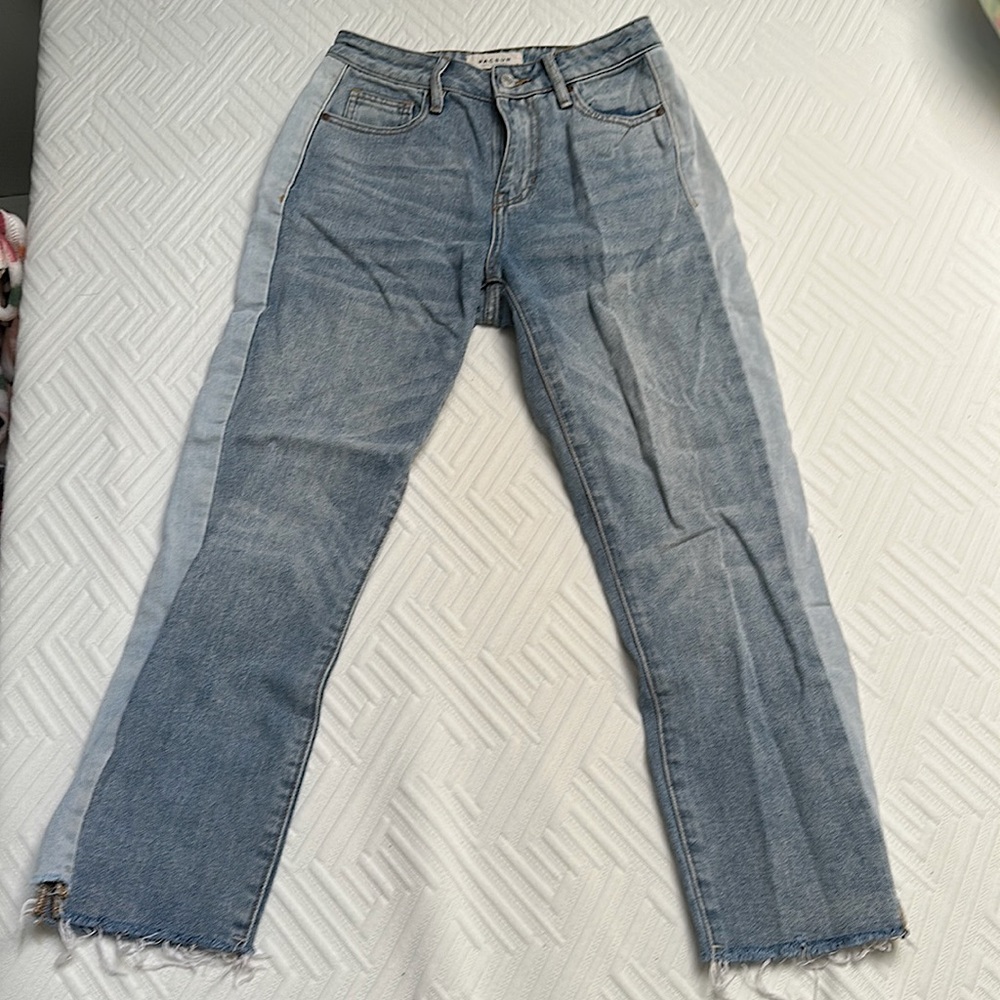 Pacsun Light Wash Mom Jeans